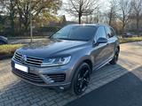 Volkswagen Touareg 3.0 V6 TDI Terrain Tech Vollausstattung - Volkswagen Touareg: 6.0