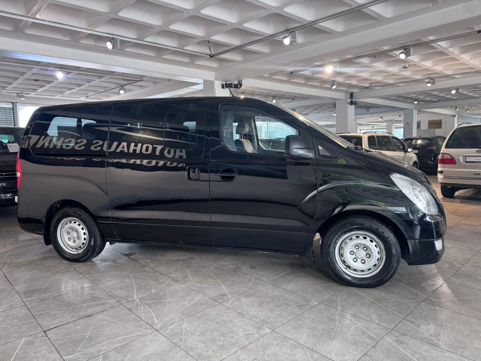 Hyundai H-1 Travel Comfort *8-Sitzer*Klima*AHK 2,3t*