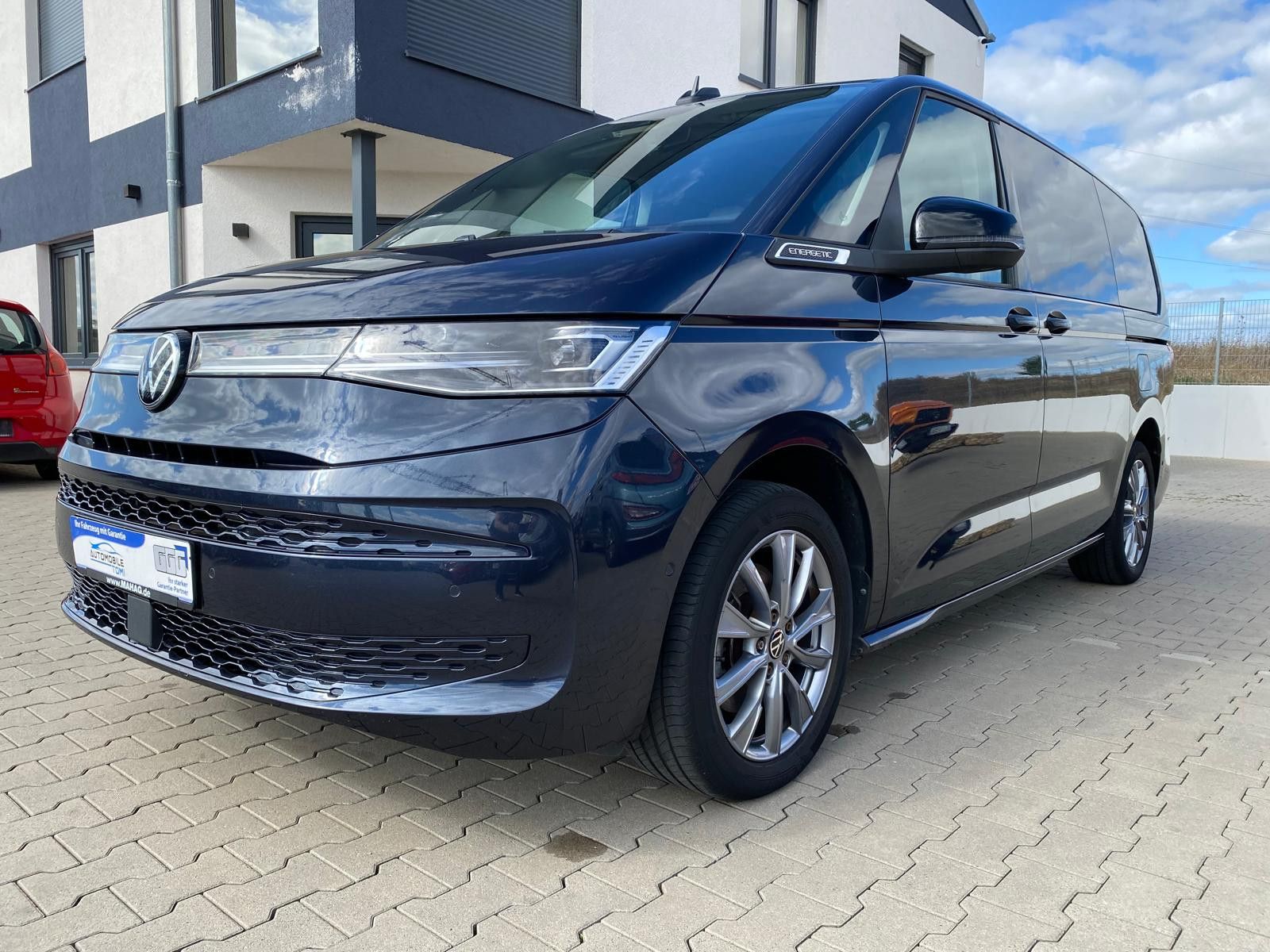 Volkswagen T7 Multivan - 1