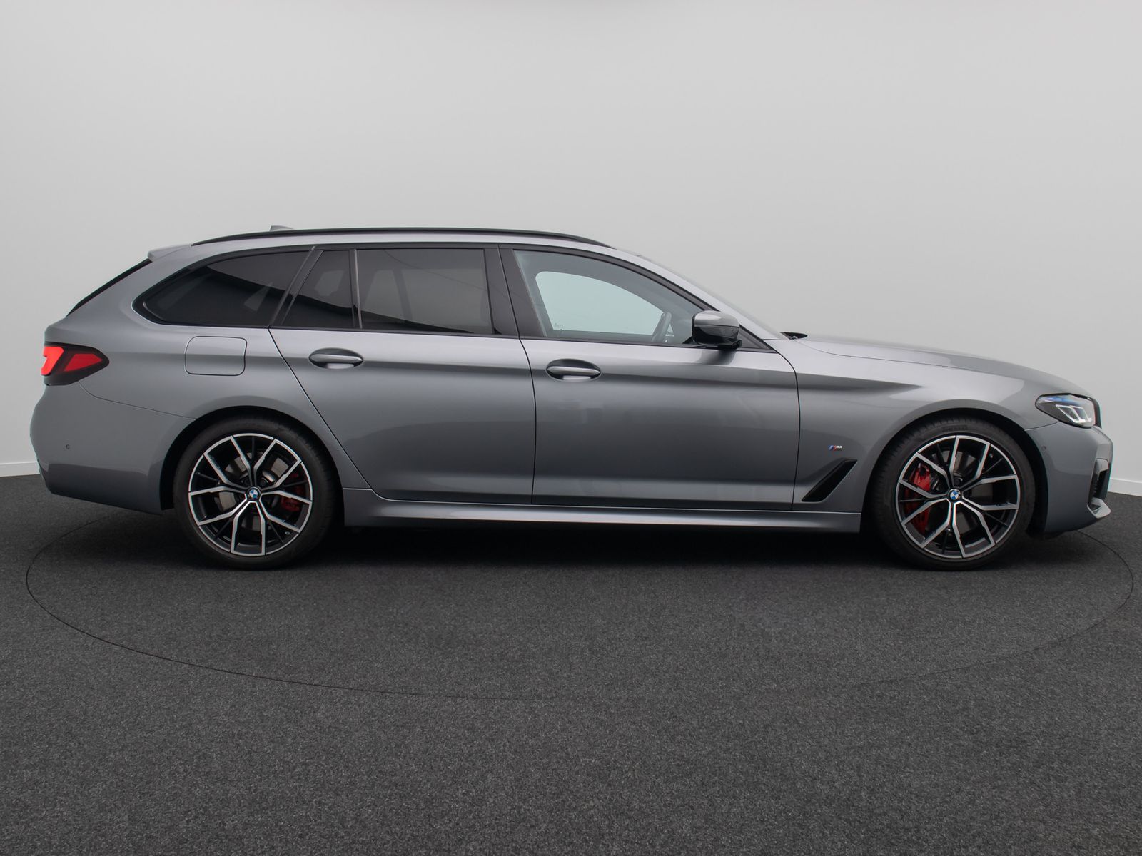 Fahrzeugabbildung BMW 540d xD M Sport Pro Kamera Laser HUD DAB H/K 19"