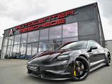 Porsche Taycan Turbo S Sport-Design-Paket Carbon* 21" *