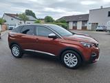 Peugeot 3008 BlueHDi 180 EAT8 Crossway Crossway - Peugeot 3008 von privat