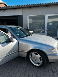 1993 Mercedes-BENZ C 220 照片 6