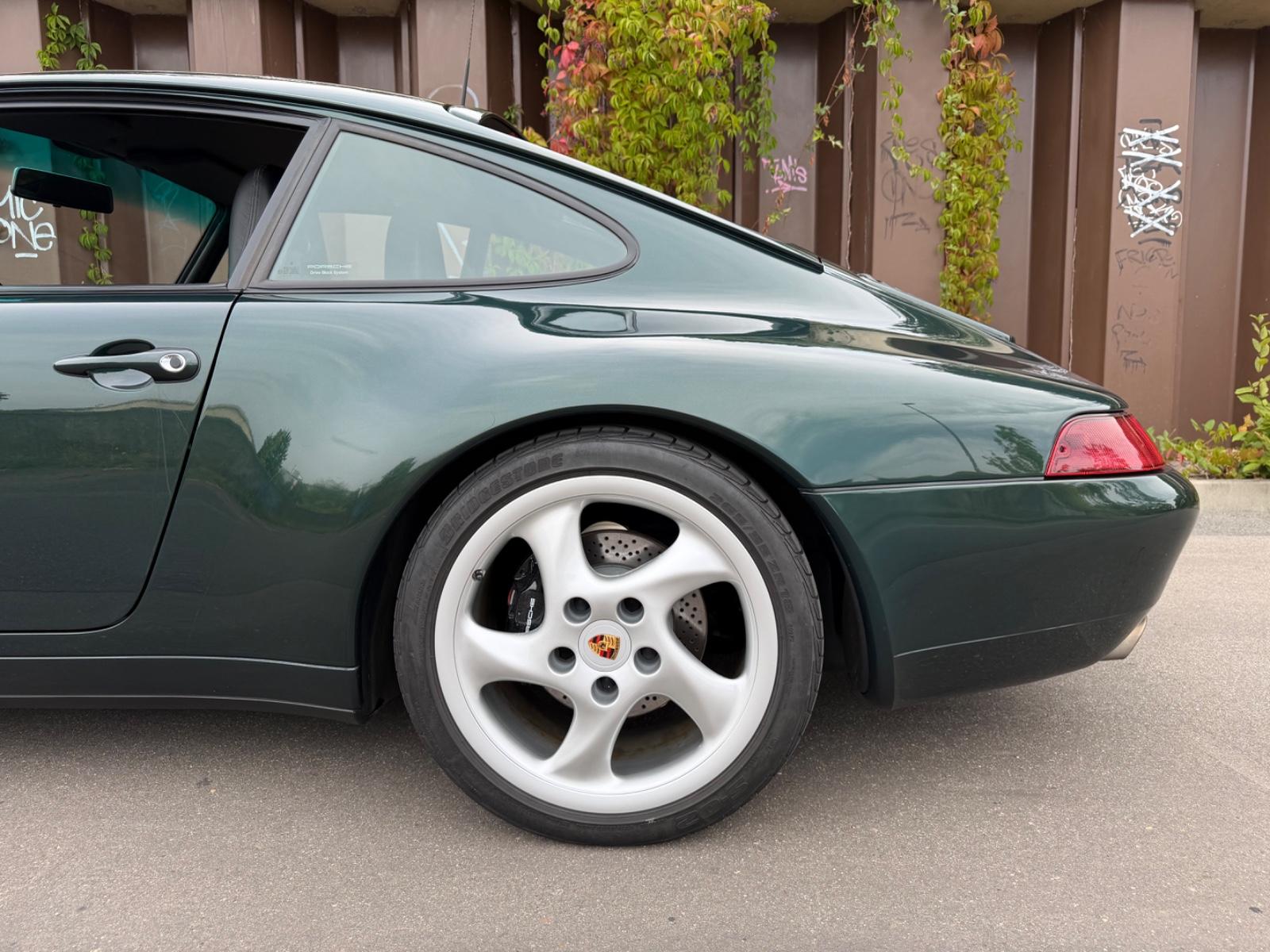 Porsche 993 Coupé / 18.944 KM / X51 / Owned since 1996