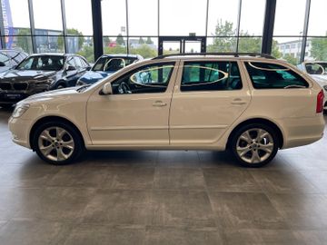 Skoda Octavia Combi Elegance DSG *NAVI*XENON*PDC*