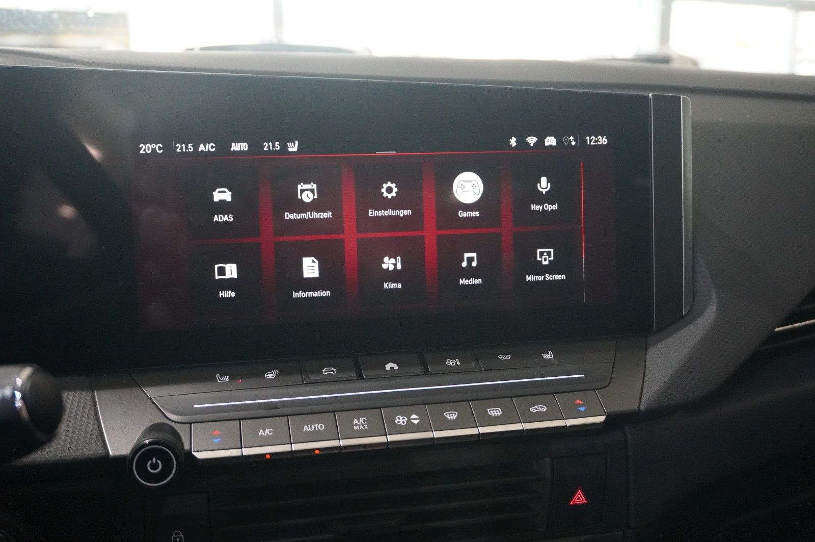 Fahrzeugabbildung Opel Astra L ST 1.5D ULTIMATE NAVI/LED/360°/PANO/DAB+