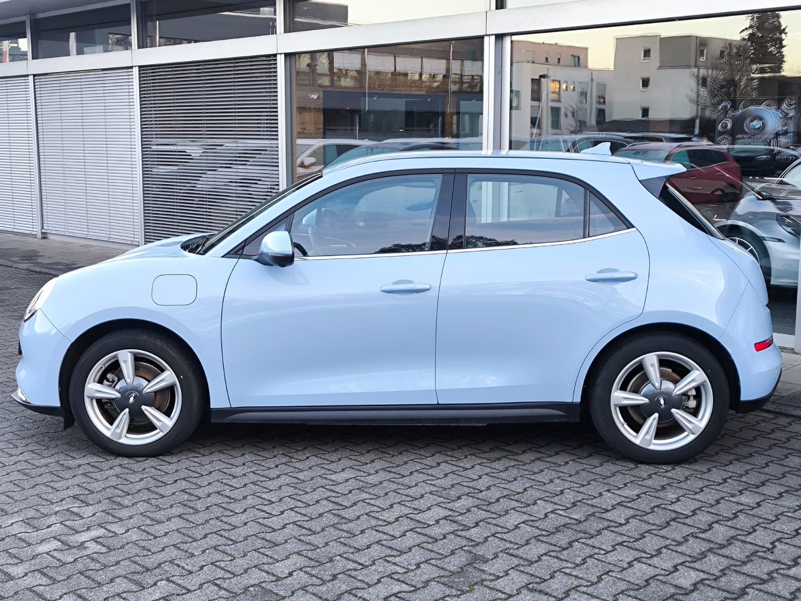 Fahrzeugabbildung ORA Funky Cat 300 NAVI+LED+TEMP+CARPLAY+360°+WP+