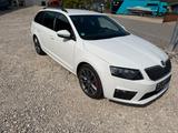 Skoda Octavia 2.0 TDI RS Combi RS Zahnr. & WAPU NEU