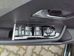 Fahrzeugabbildung Opel Astra L  GS 1.2T AT8 Alcantara, AHK, 360°