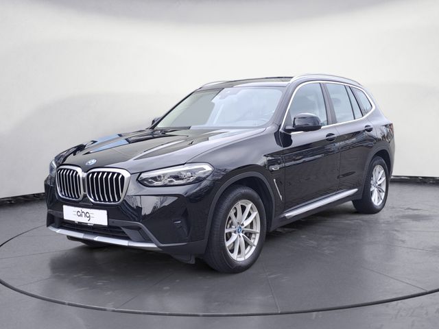 BMW X3 xDrive30e AHK Sportsitze Rückfahrkamera LED S