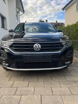 Volkswagen T-Roc 2.0 TSI DSG 4MOTION Sport,Pano,Garantie! - mit Benzin-Antrieb: Vollleder, Geländewagen, Garantie