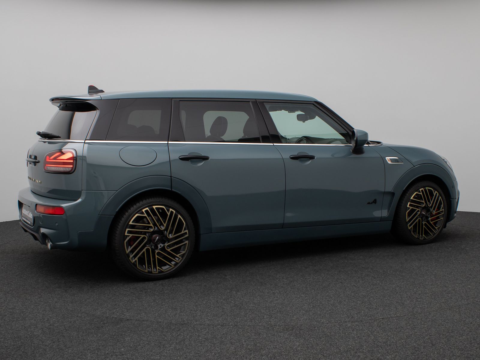 Fahrzeugabbildung MINI John Cooper Works Clubman Panorama HUD H/K Voll