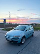 Fiat Punto | Tüv neu | Kupplung neu |4-Türer - Fiat Punto: Türer