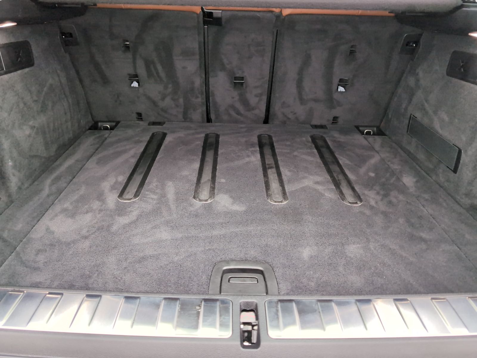 BMW X6 M60 - Bild 15