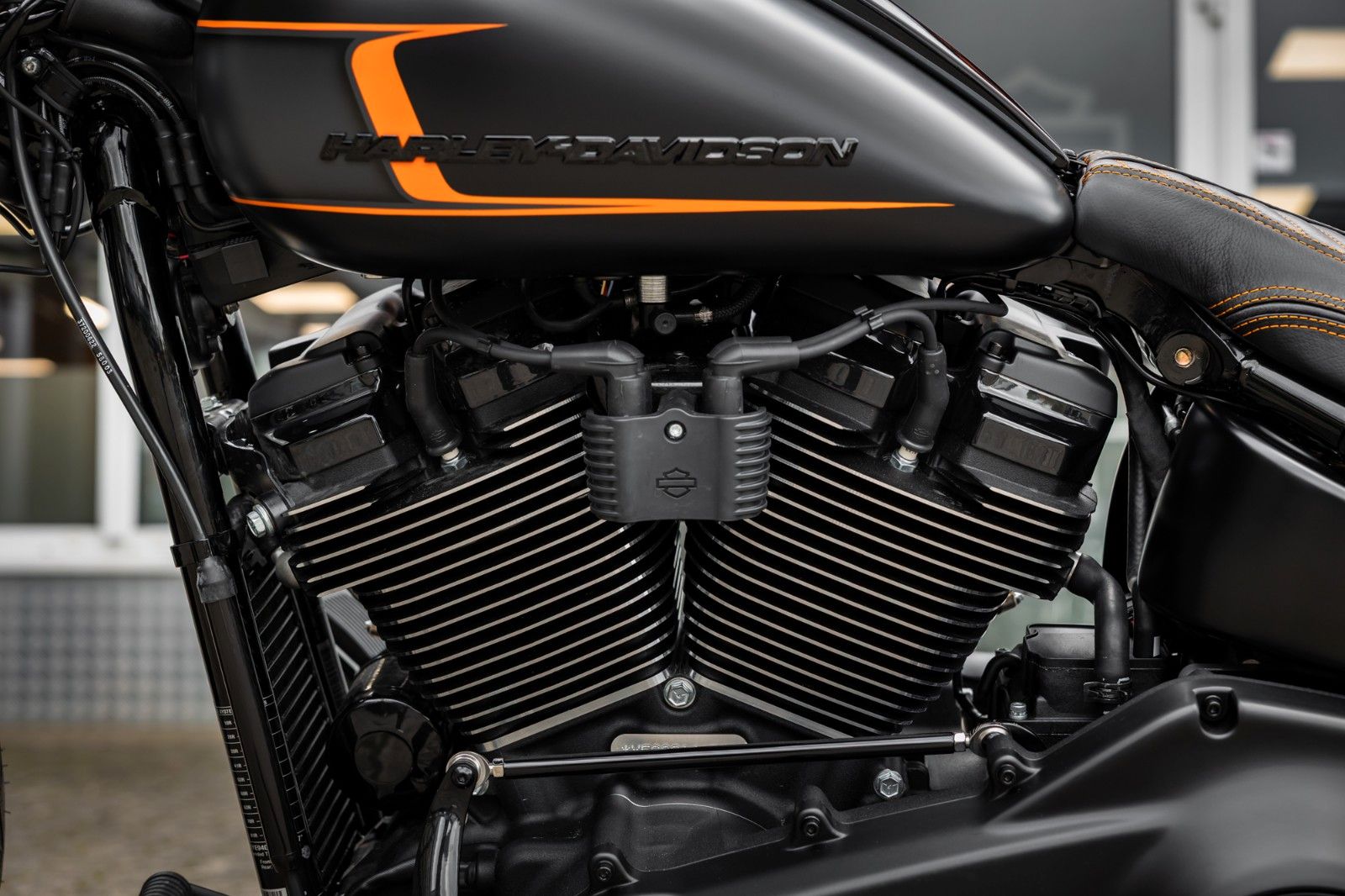 Fahrzeugabbildung Harley-Davidson Breakout DARKSIDE FXBR 117 MY25 -H-D Kiel Custom