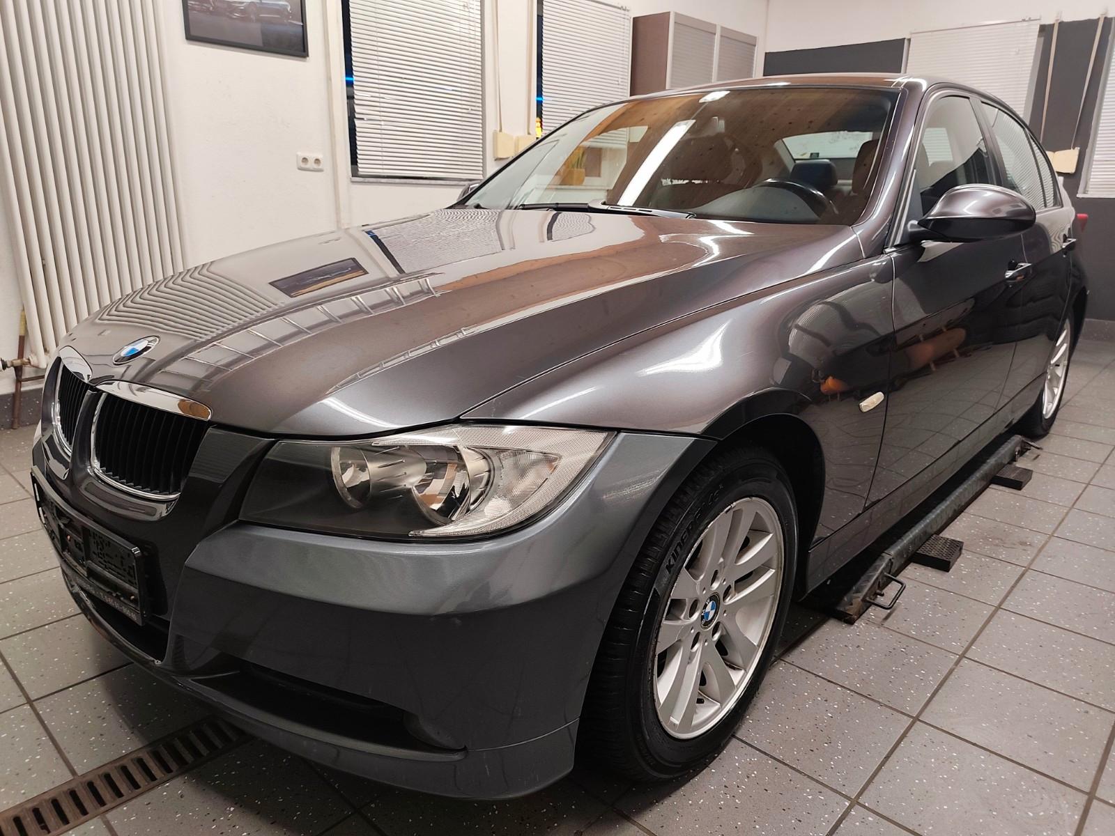 BMW 316i*E90*TÜV NEU*LEDER*6-GANG*KLIMAAUTOMATIK**