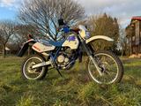 Suzuki DR350 S - SUZUKI DR 350 S