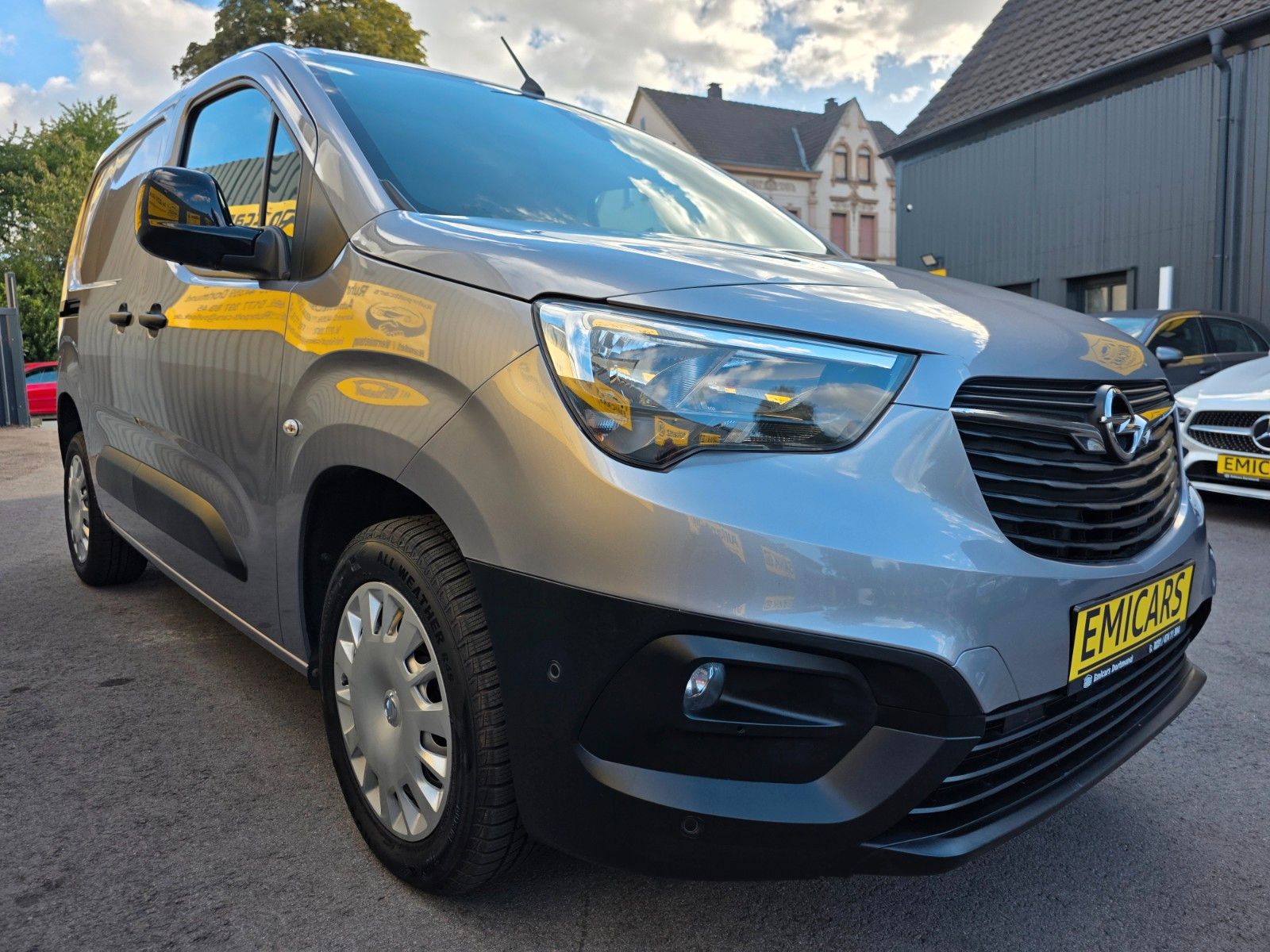 Opel COMBO E CARGO KASTEN DAB LENKRADHEIZUNG BT imagem 3