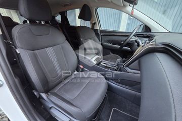 Hyundai TUCSON - 11