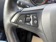 Fahrzeugabbildung Opel Zafira 1.4 Turbo Innovation PDC FULL-LED SHZ AHK