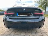 BMW 320i M SPORT - SERVICE-Paket, Head-Up, HiFi, PDC - BMW 320: M Paket 320i