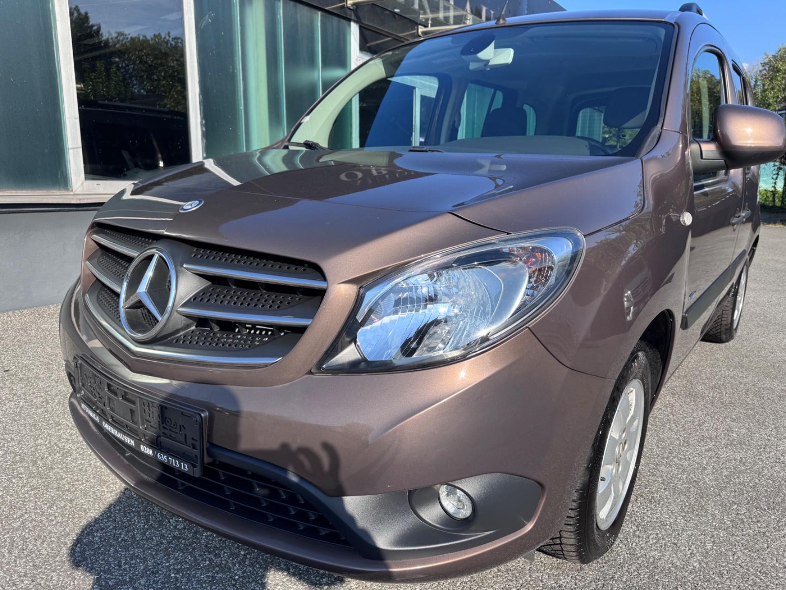 Mercedes-Benz Citan Kombi Tourer 111 CDI EDITION LANG*PDC*SHZG