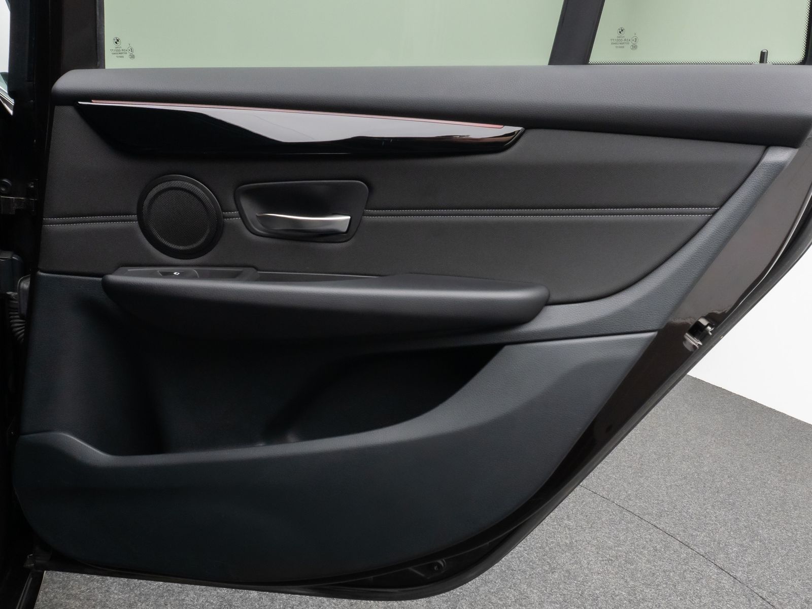Fahrzeugabbildung BMW 218 Gran Tourer SportLine Parkassist Navi AHK