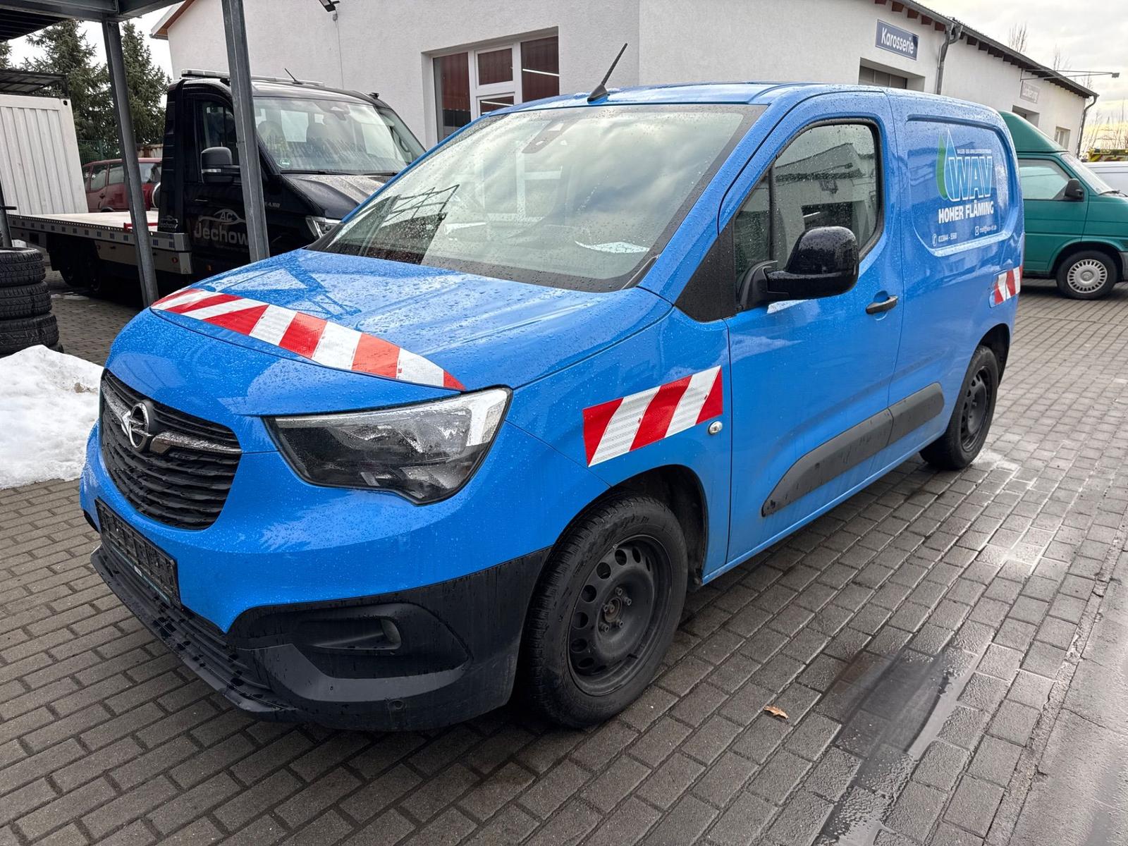 Opel Combo Cargo 1.2 Turbo Edition (EURO 6d)