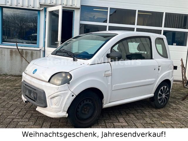 Microcar DUÈ First Schaden Mopedauto Ligier Leicht 45 KM