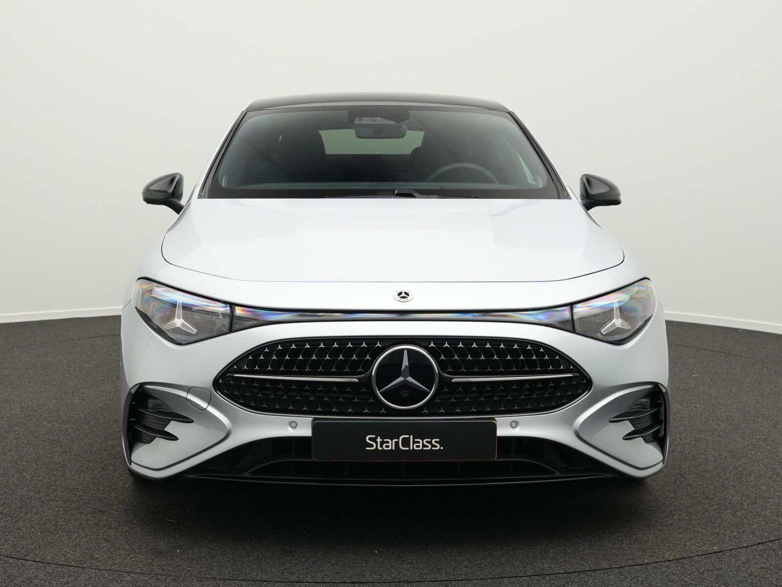 Mercedes-Benz CLA 200 imagem 2