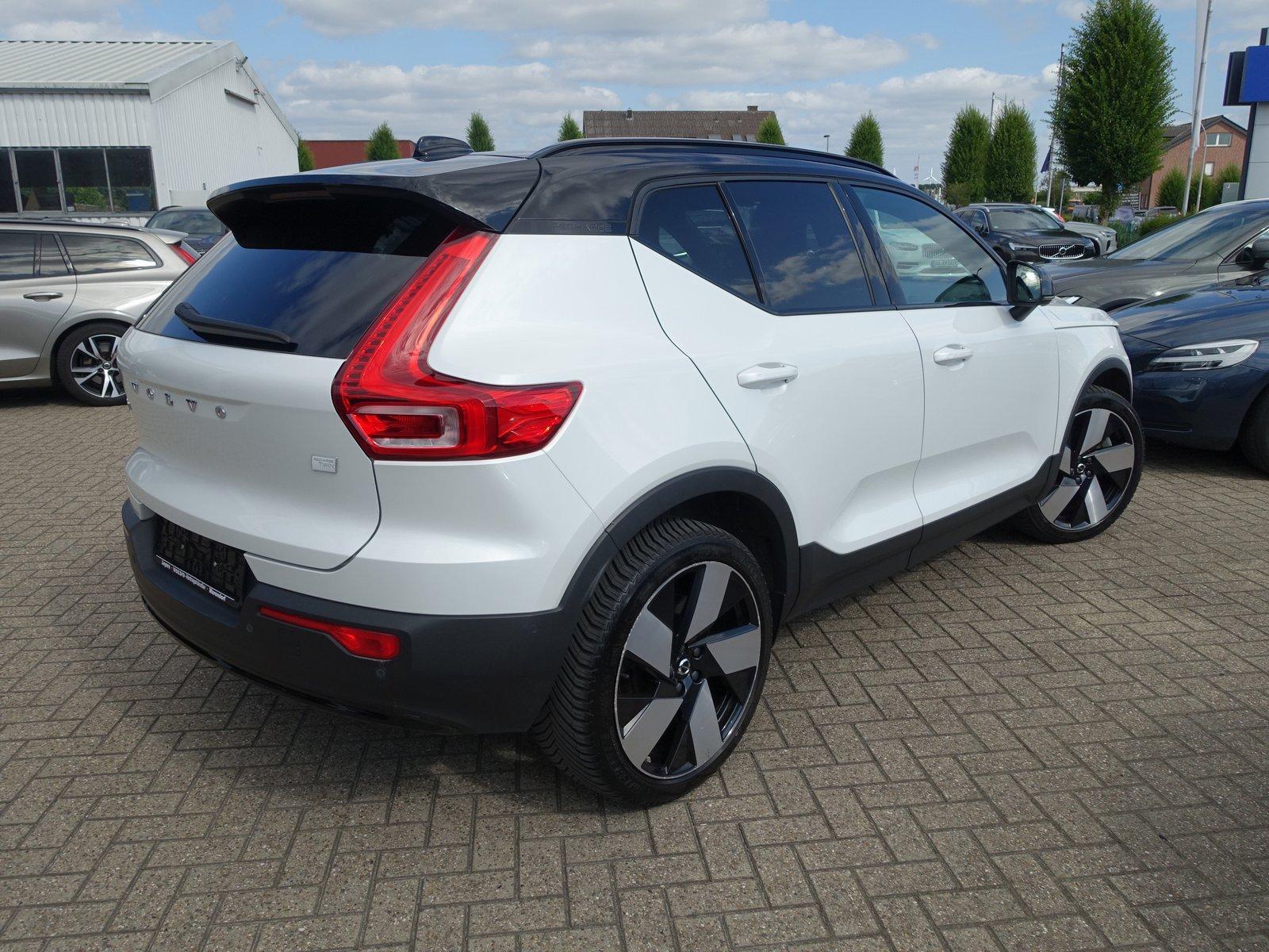 Volvo XC40 Ultimate Twin Motor AWD ACC/BLIS/KAMERA/SHZ