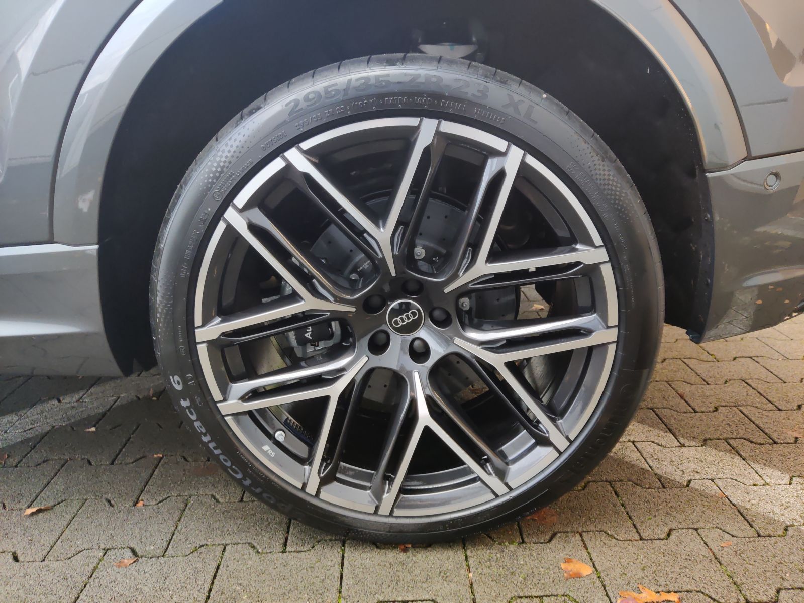 Audi RSQ8 - Bild 7