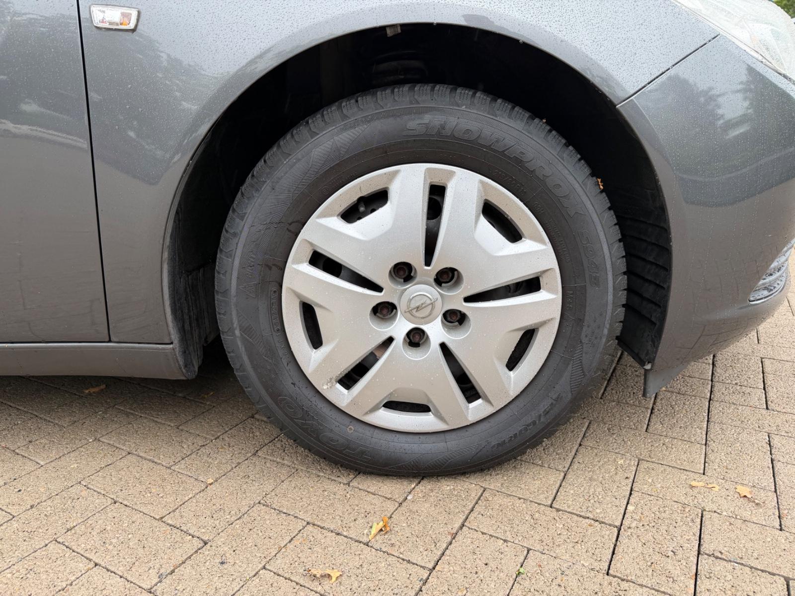 Opel Insignia A 1.6 Lim. Edition Navi Klimaauto Tempo