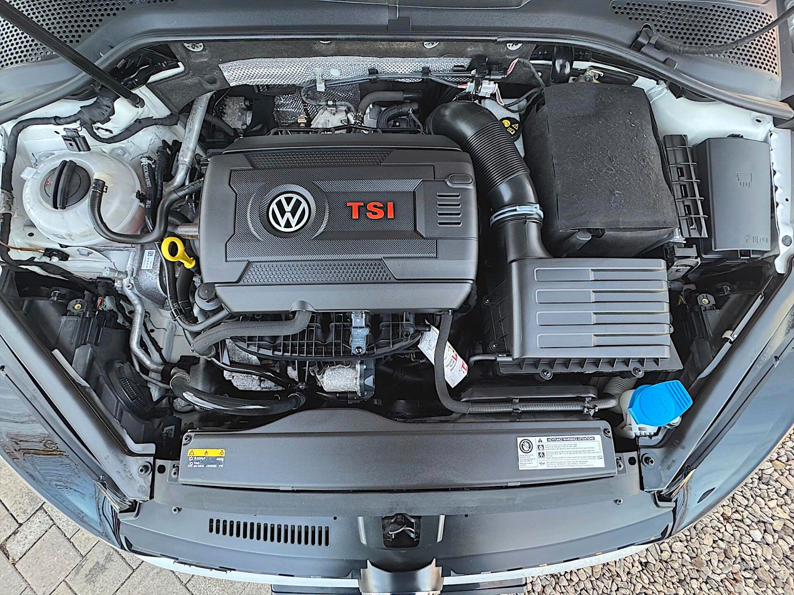 Fahrzeugabbildung Volkswagen Golf VII GTI BMT Performance *Bi-Xenon*Navi*