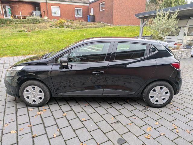 Renault Clio 1.2 16V 75 Life Life Scheckheft gepflegt