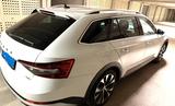 Skoda Superb 2.0 TDI SCR 140kW DSG 4x4 SCOUT COMBI... - Skoda Superb SCOUT mit Diesel-Antrieb