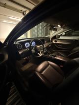 Mercedes-Benz E 220 d 4MATIC Autom. - - Mercedes-Benz E 220: Taxi