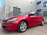 Peugeot 308 ACTIVE 1.2 PURETECH 130 1.HAND/KLIMAUT/PDC