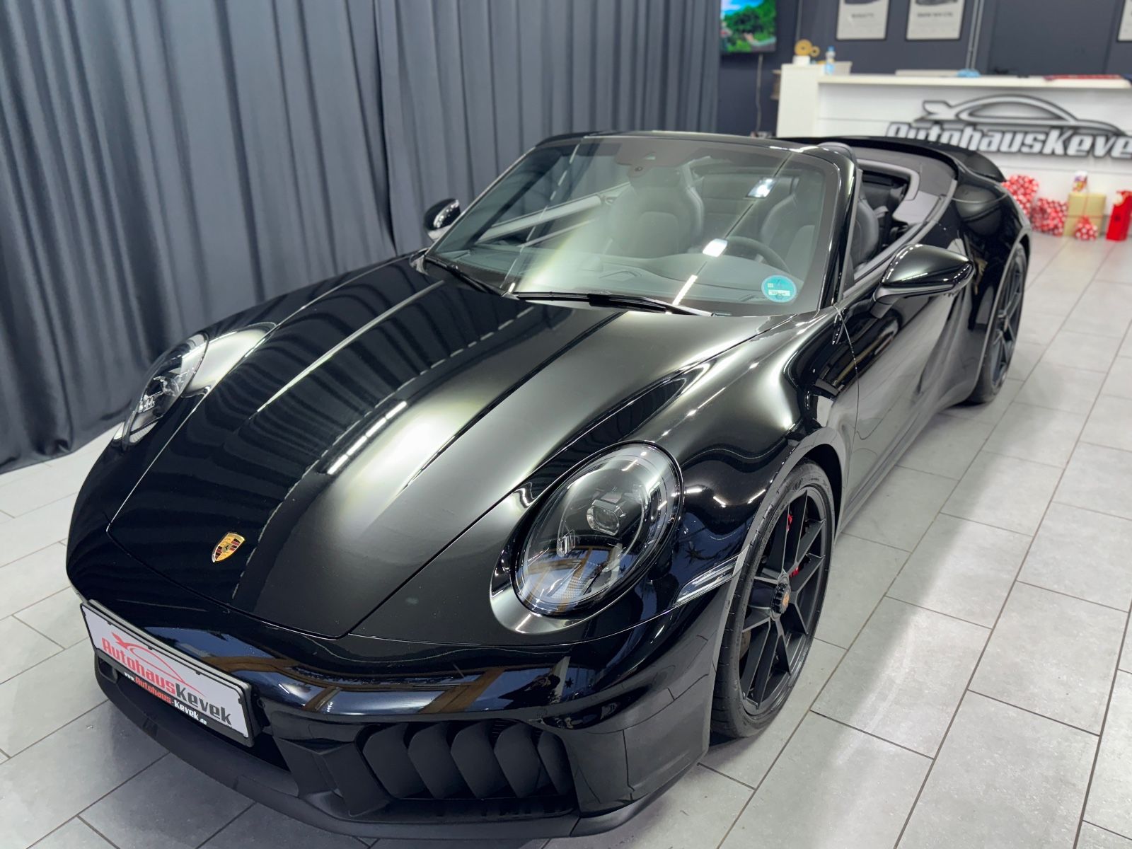 Fahrzeugabbildung Porsche 992.2 911 Carrera GTS T-Hybrid Cabriolet|BOSE|