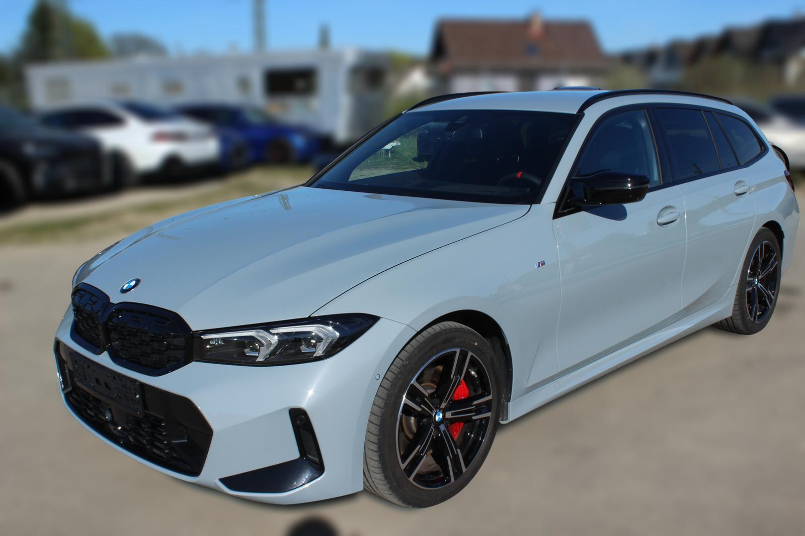 BMW M340i xDrive Touring M Sport Pro HUD AHK
