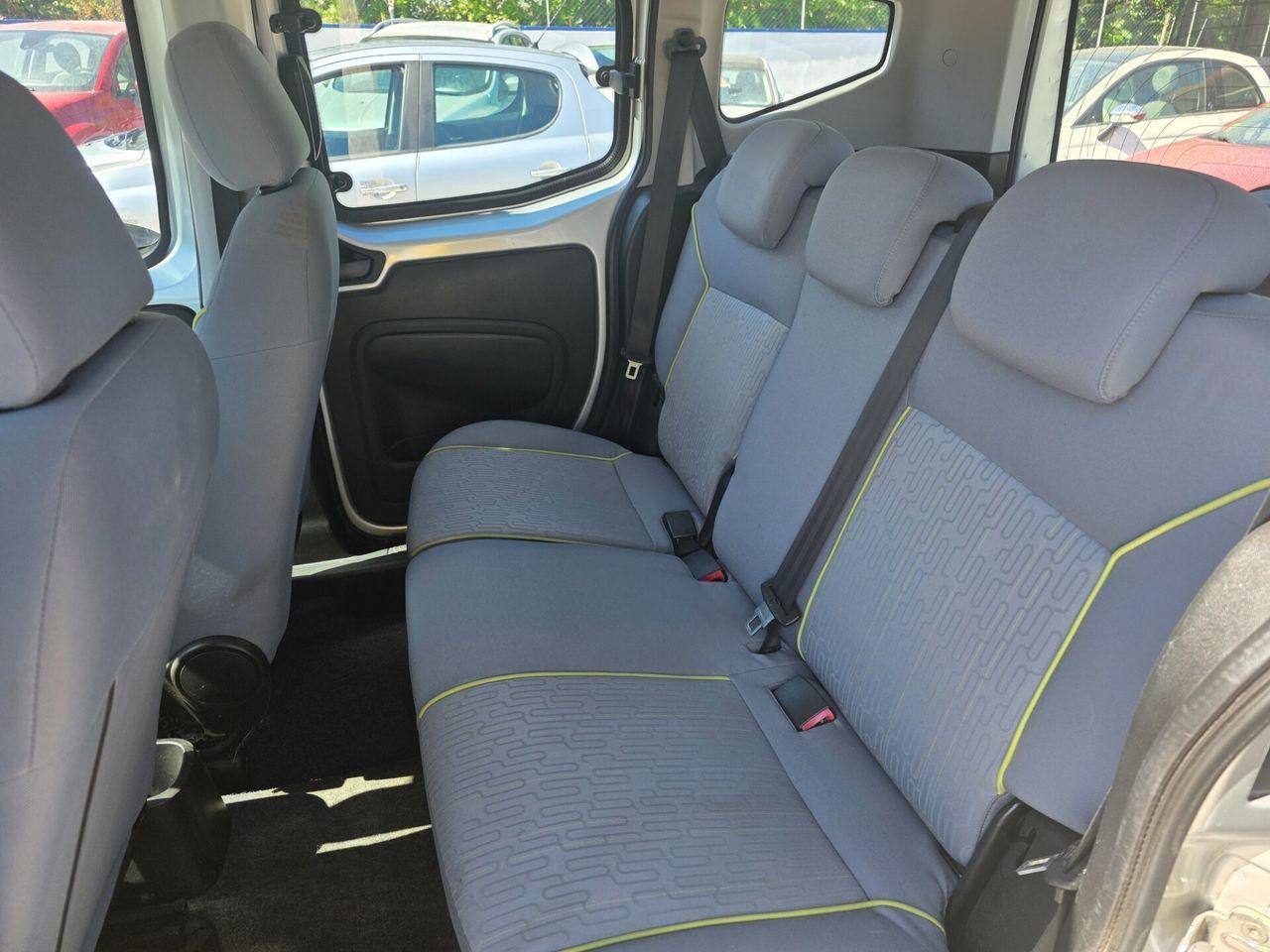 Peugeot Bipper 2010 — photo 8