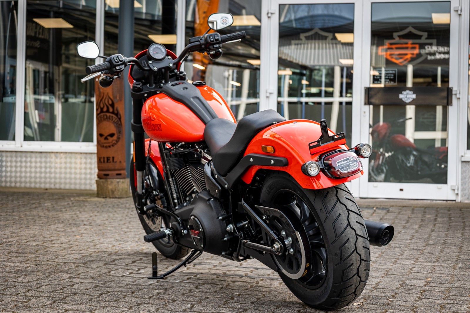 Fahrzeugabbildung Harley-Davidson FXLRS LOW RIDER S 117 MY26
