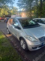 Mercedes-Benz Mersedes A 150 - Mercedes-Benz: Mersedes