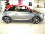 Opel Adam Rocks S - Opel Adam Rocks mit Benzin-Antrieb