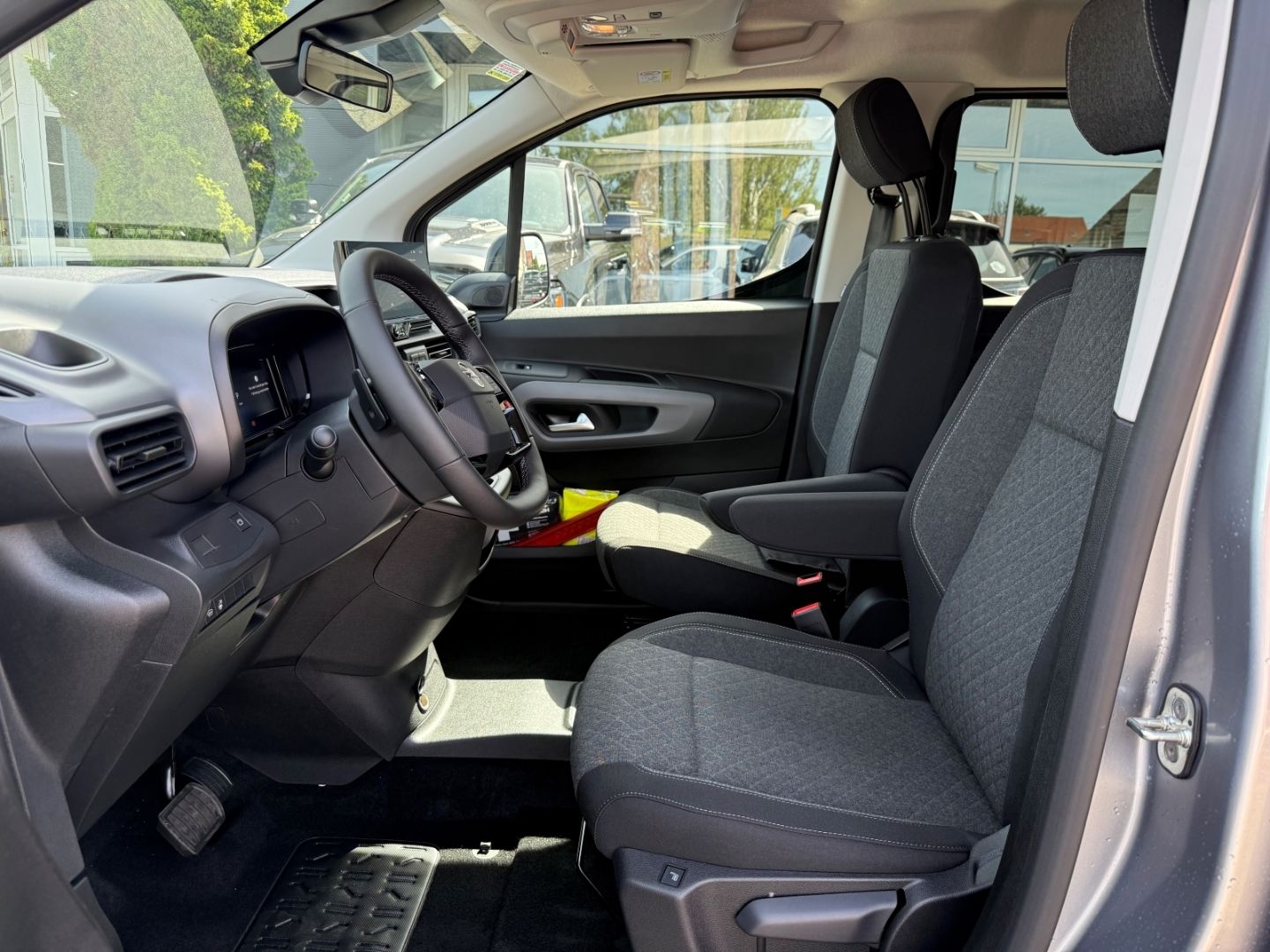 Fahrzeugabbildung Opel Combo Life 1.5 GS XL