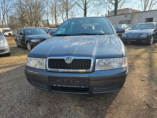 Skoda Octavia 1.6 Tour Combi