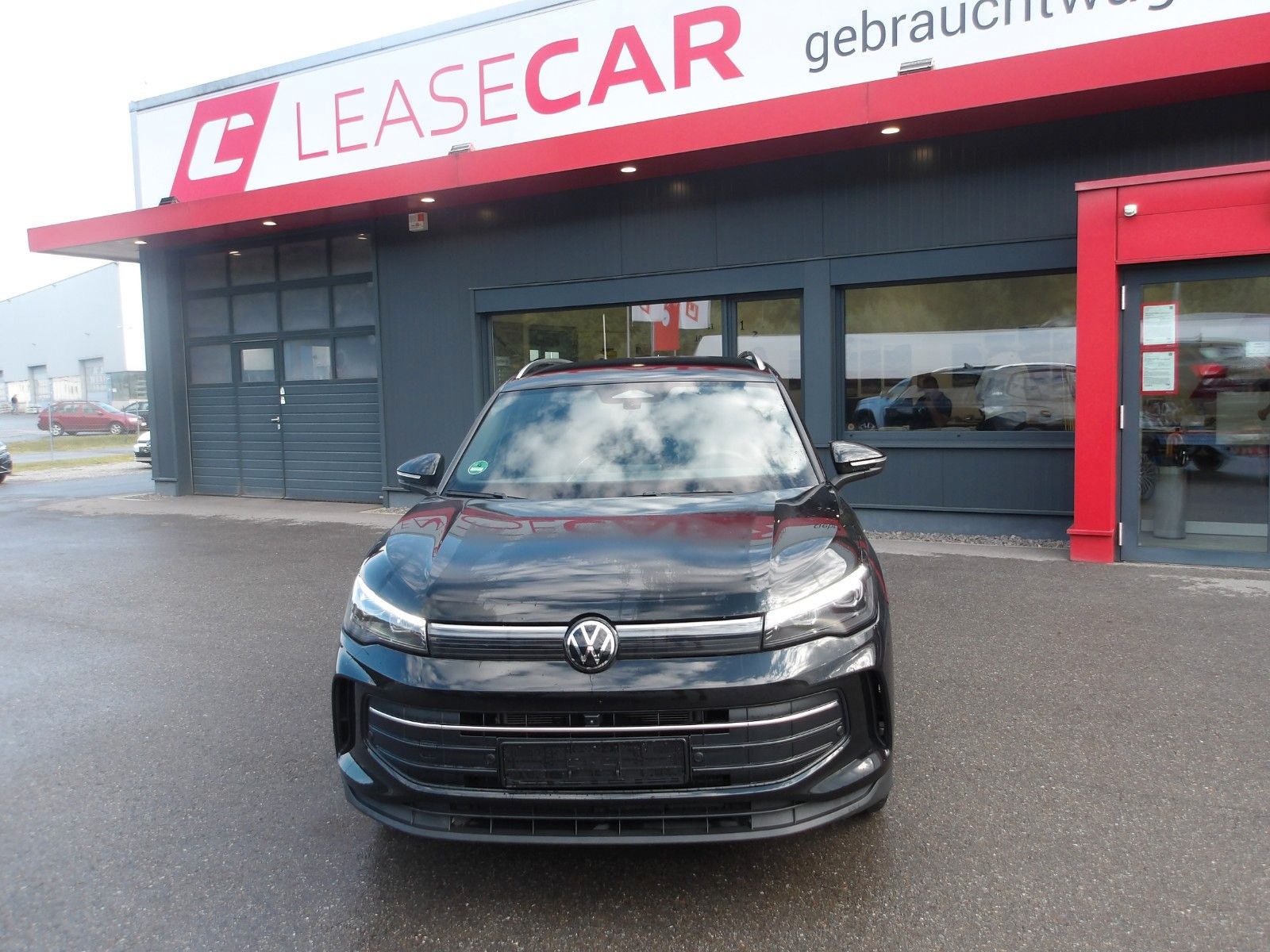 Volkswagen Tiguan TDI 4Motion Goal EXP € 27990.-- imagem 2
