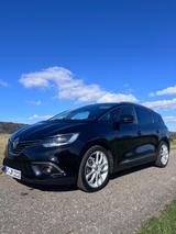 Renault Grand Scenic Black Edition TCe 160 EDC Automatik - Renault Grand Scenic black-edition mit Benzin-Antrieb