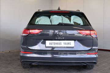 Volkswagen Golf VIII 2.0 TDI Life AID+LED+CARPLAY+AMBIENT