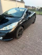 Peugeot 207 cc Cabrio JBL Version - Peugeot 207 Jbl mit Benzin-Antrieb